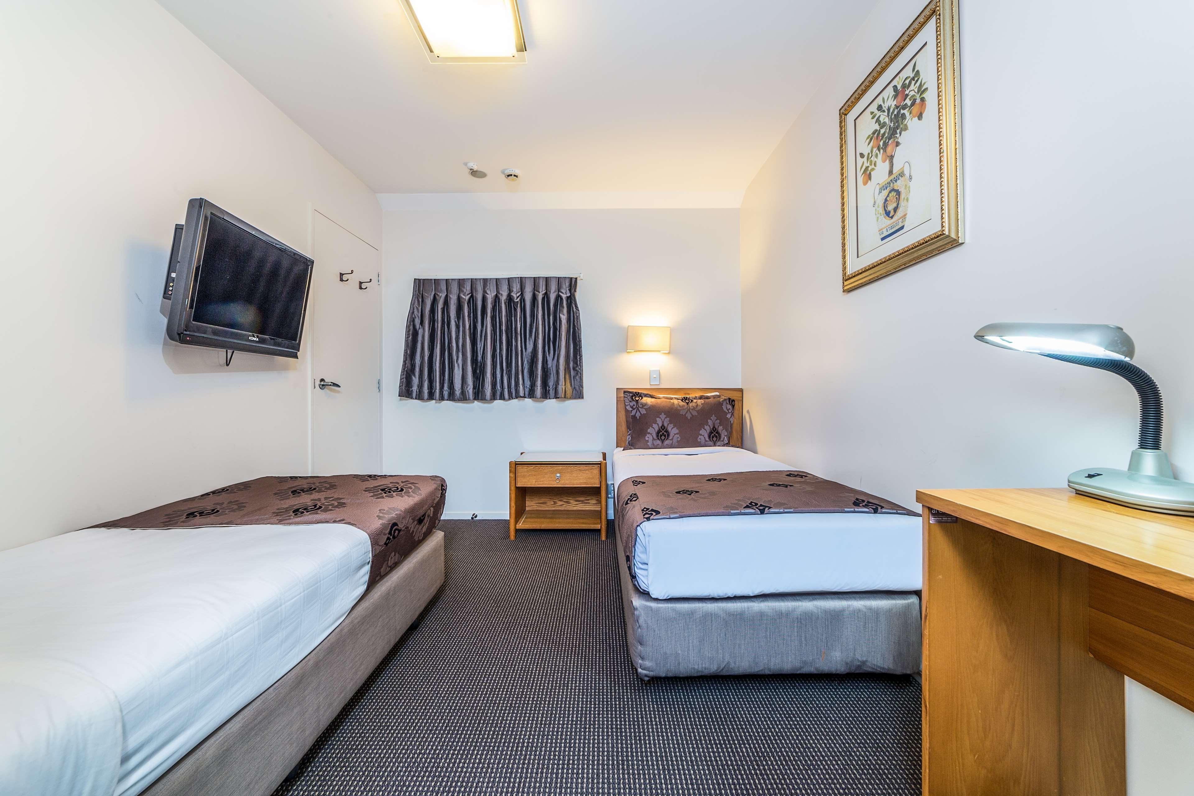 Best Western Newmarket Inn & Suites Окленд Экстерьер фото