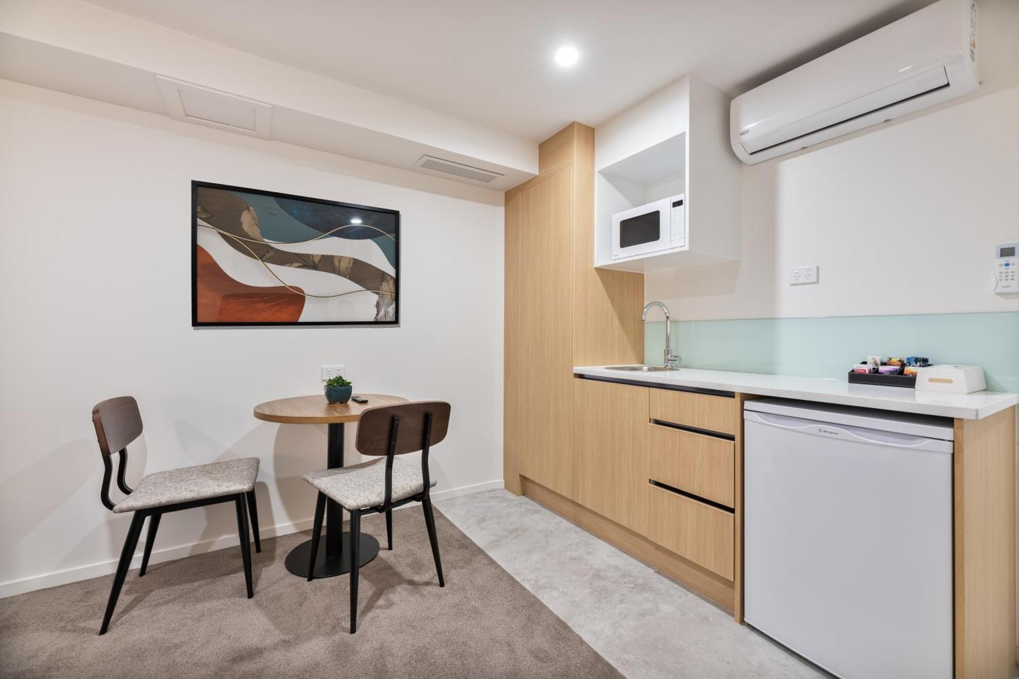 Best Western Newmarket Inn & Suites Окленд Экстерьер фото