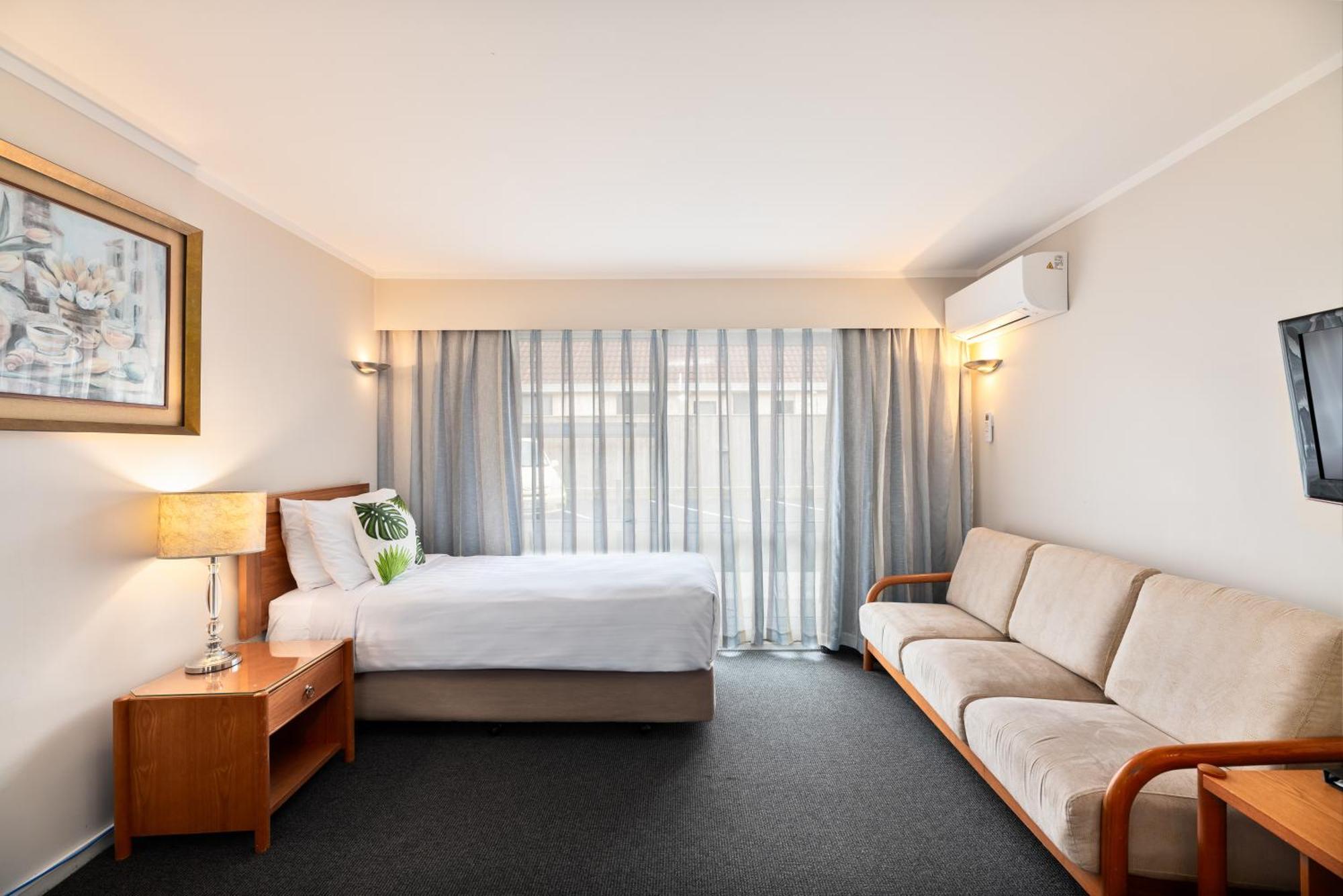 Best Western Newmarket Inn & Suites Окленд Экстерьер фото